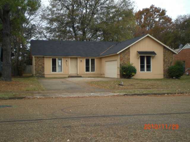 4889 Chevron Road Memphis, TN 38118 - Photo 1 of 12