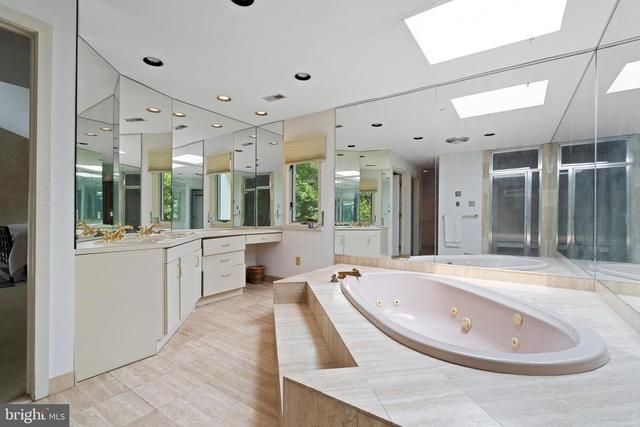 $865,000 | 866 Roscommon Road, Bryn Mawr, PA 19010