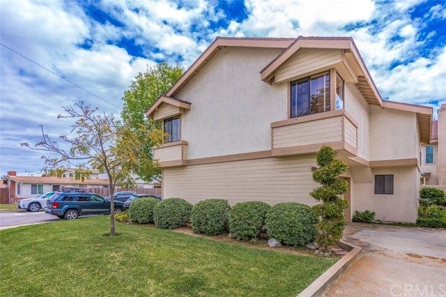 $738,000 | 249 Ogle Street, Unit B, Costa Mesa, CA 92627