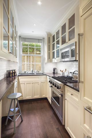 $2,900,000 | 169 East 78th Street, Unit ST 1D | Upper East Side