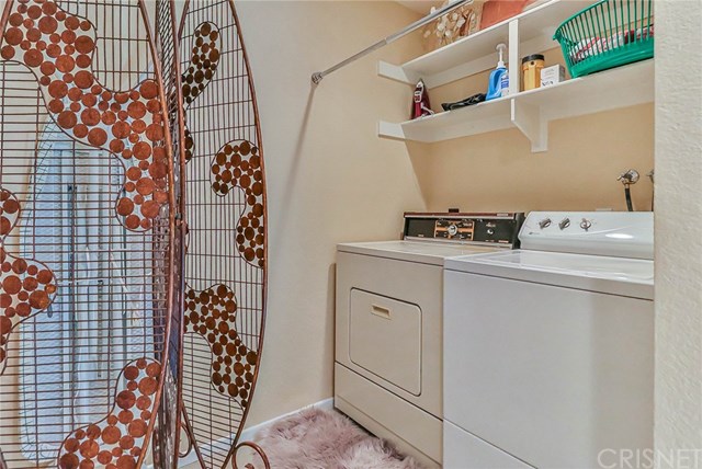 610 Geranium Lane, Unit C Simi Valley, CA 93065 - Photo 7 of 49 Laundry room inside the unit