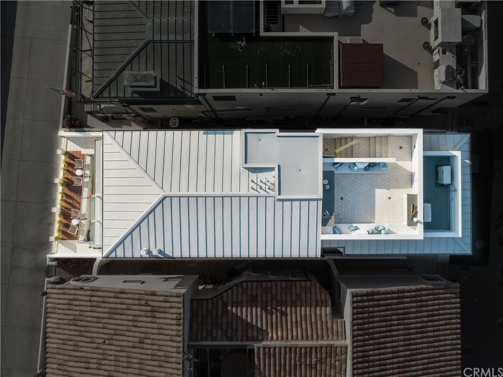 2120 The Strand Hermosa Beach, CA 90254 - Photo 27 of 51