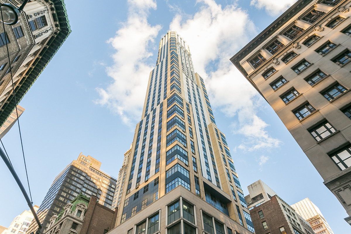 425 5th Avenue, Unit 42B Manhattan, NY 10016 - Photo 9 of 11