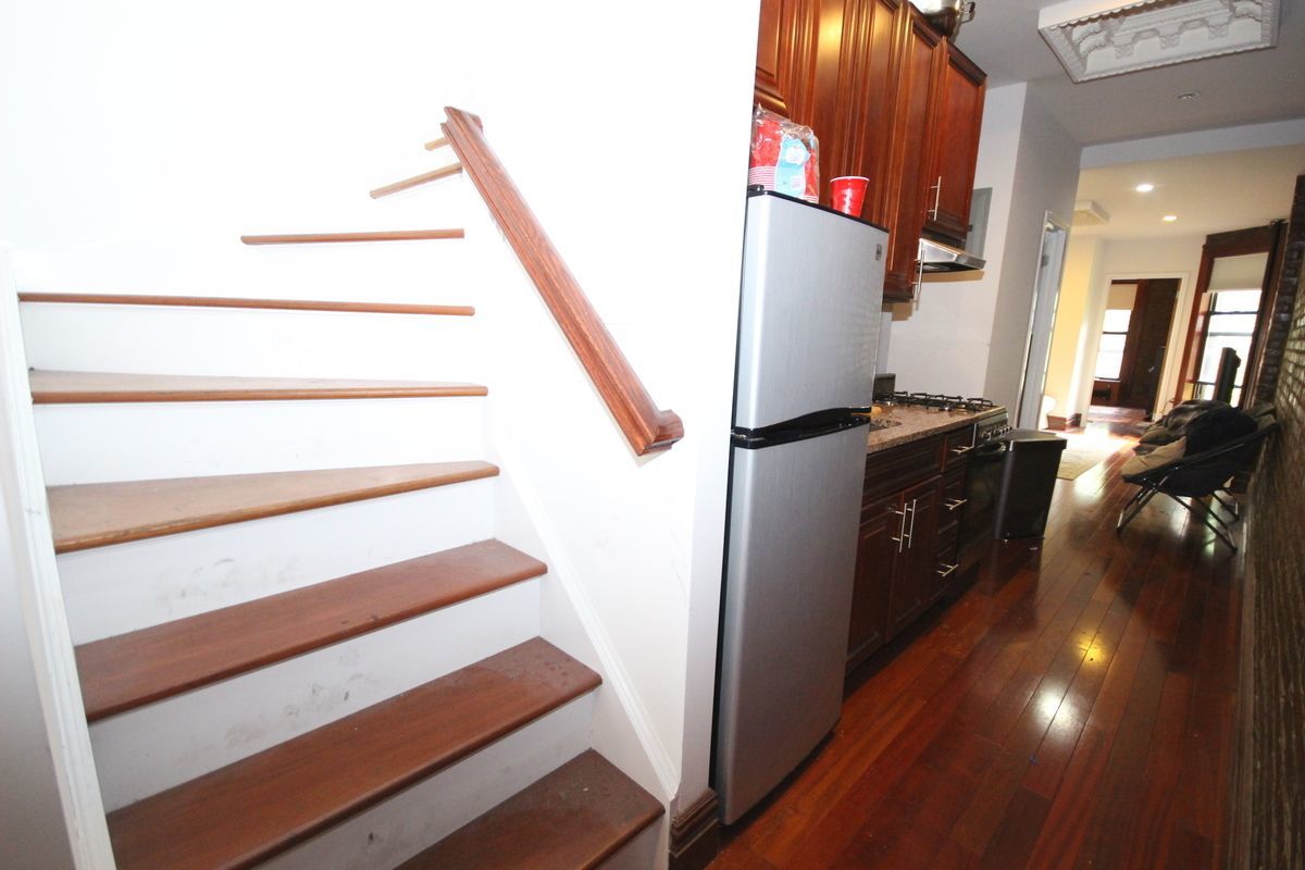 316 West 19th Street, Unit 5W Manhattan, NY 10011 - Photo 3 of 11