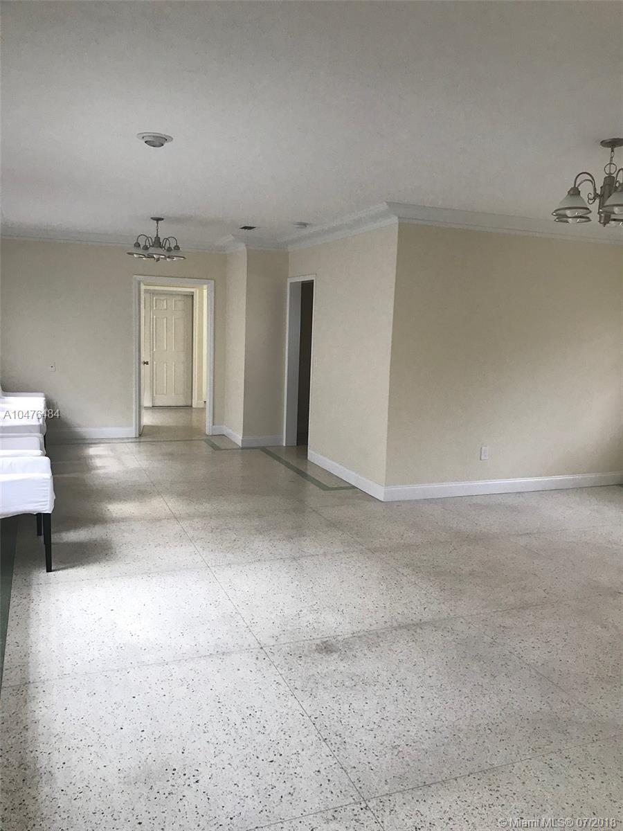 8900 Abbott Avenue Surfside, FL 33154 - Photo 14 of 41