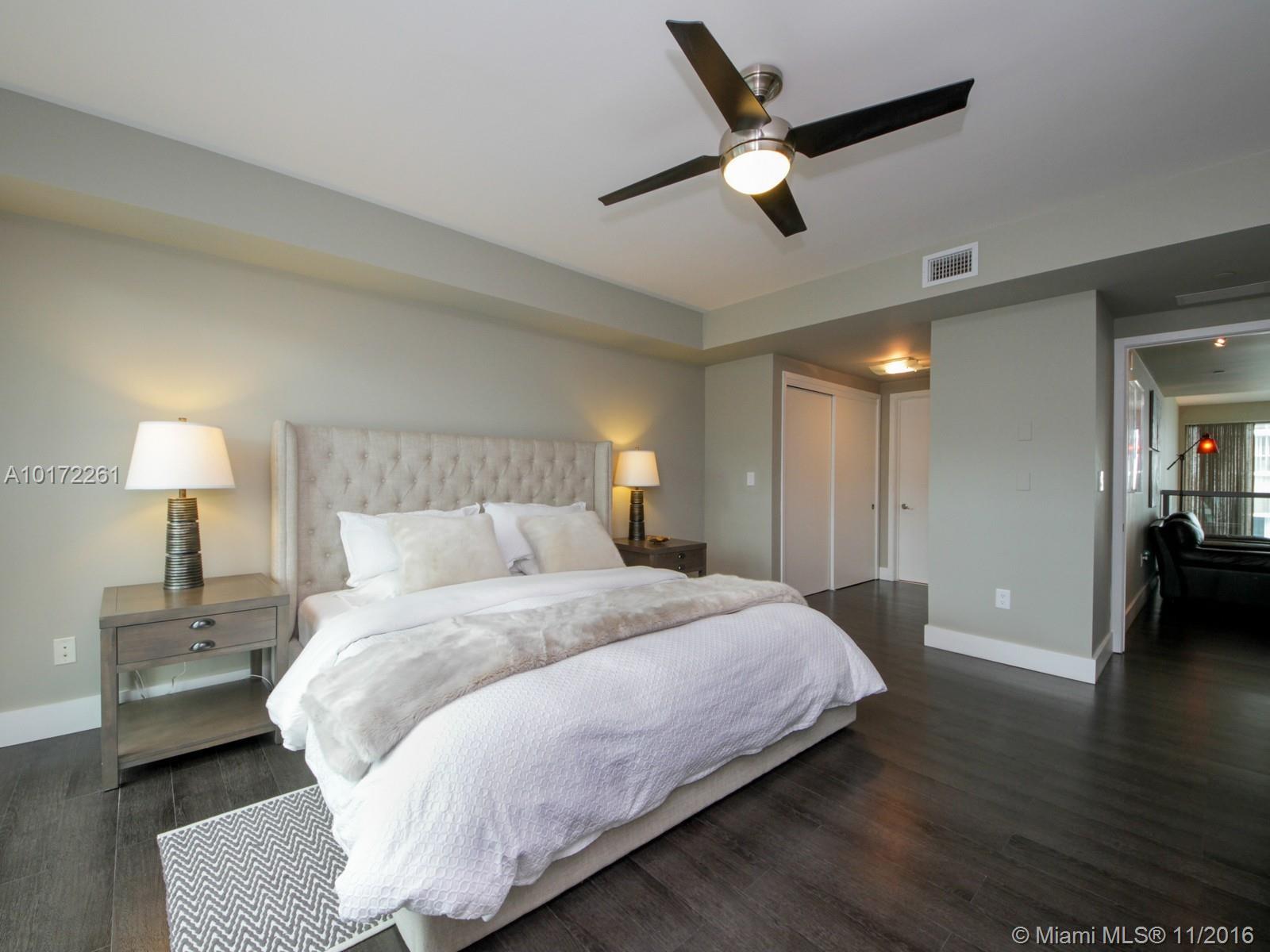 6000 Collins Avenue, Unit 511 Miami Beach, FL 33140 - Photo 10 of 27