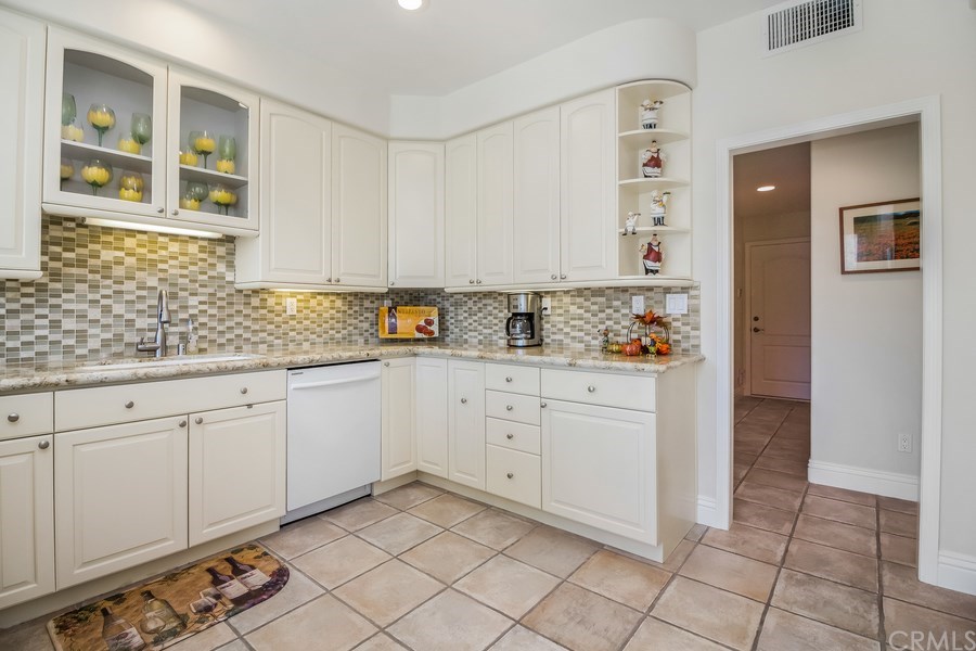 84 Pienza Laguna Niguel, CA 92677 - Photo 16 of 55