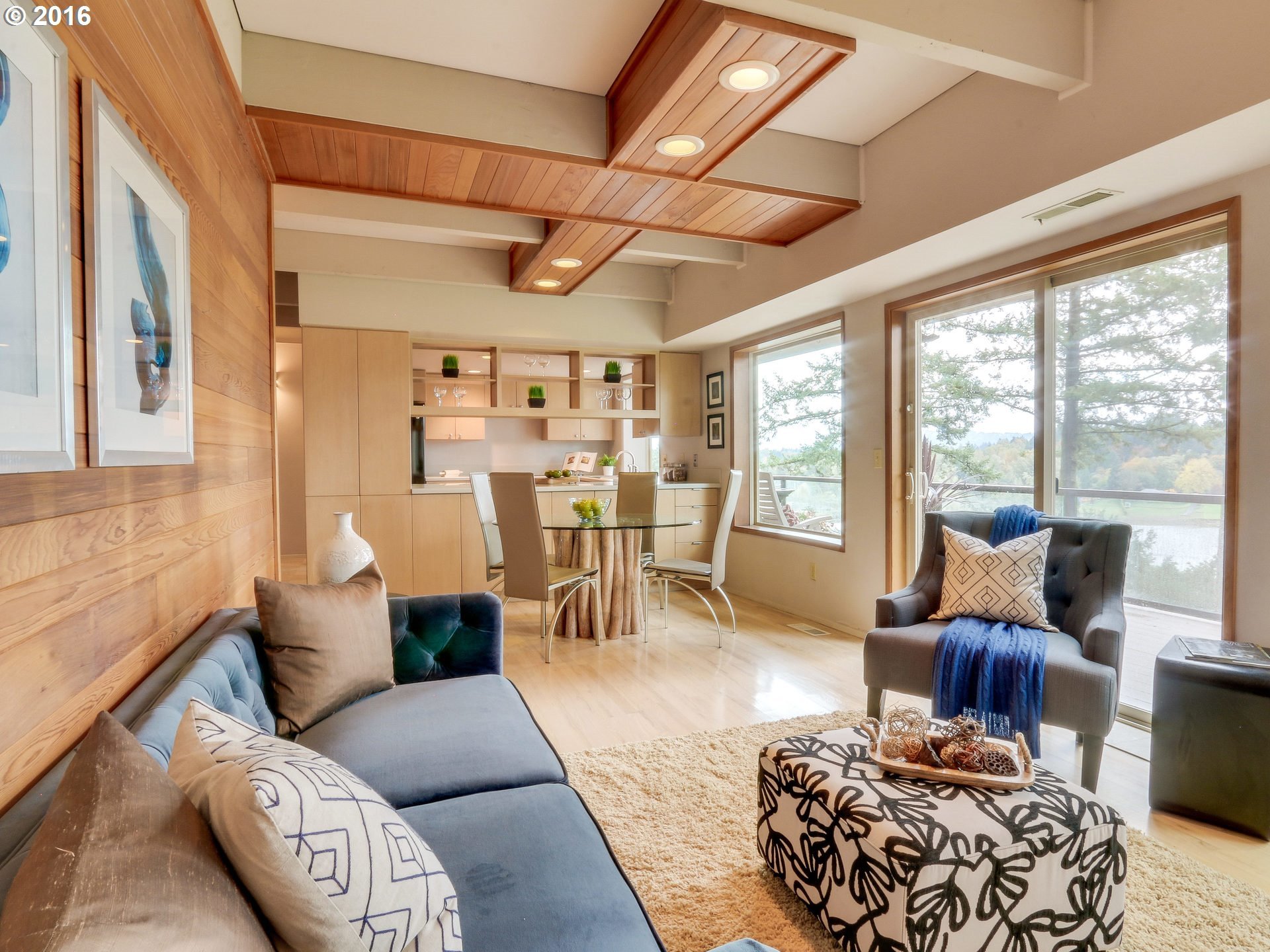 12716 Elk Rock Road Portland, OR 97219 - Photo 13 of 25 Gallery Image 13