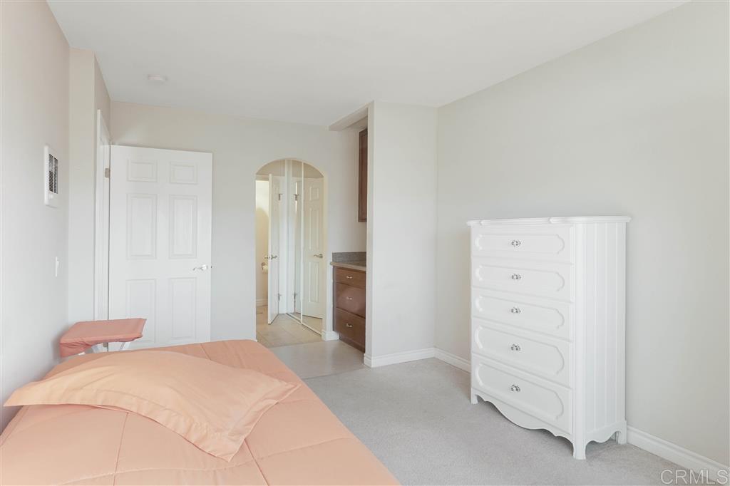 12719 Robison Boulevard, Unit 18 Poway, CA 92064 - Photo 12 of 16