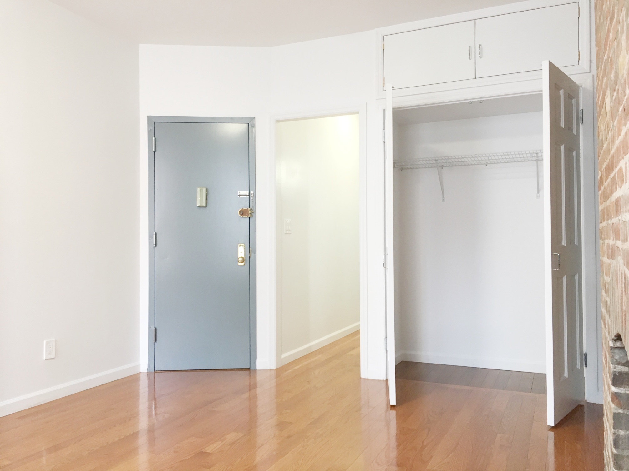 75 Madison Street, Unit 4R Manhattan, NY 10002 - Photo 2 of 8