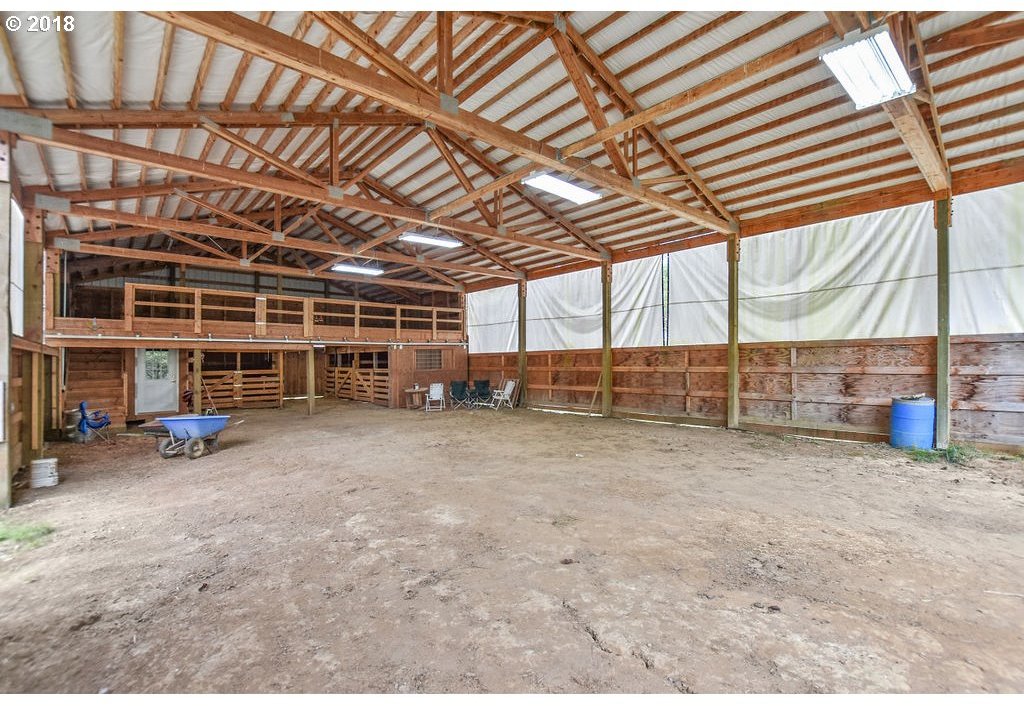 607 Walker Road Kelso, WA 98626 - Photo 4 of 22 Gallery Image 4
