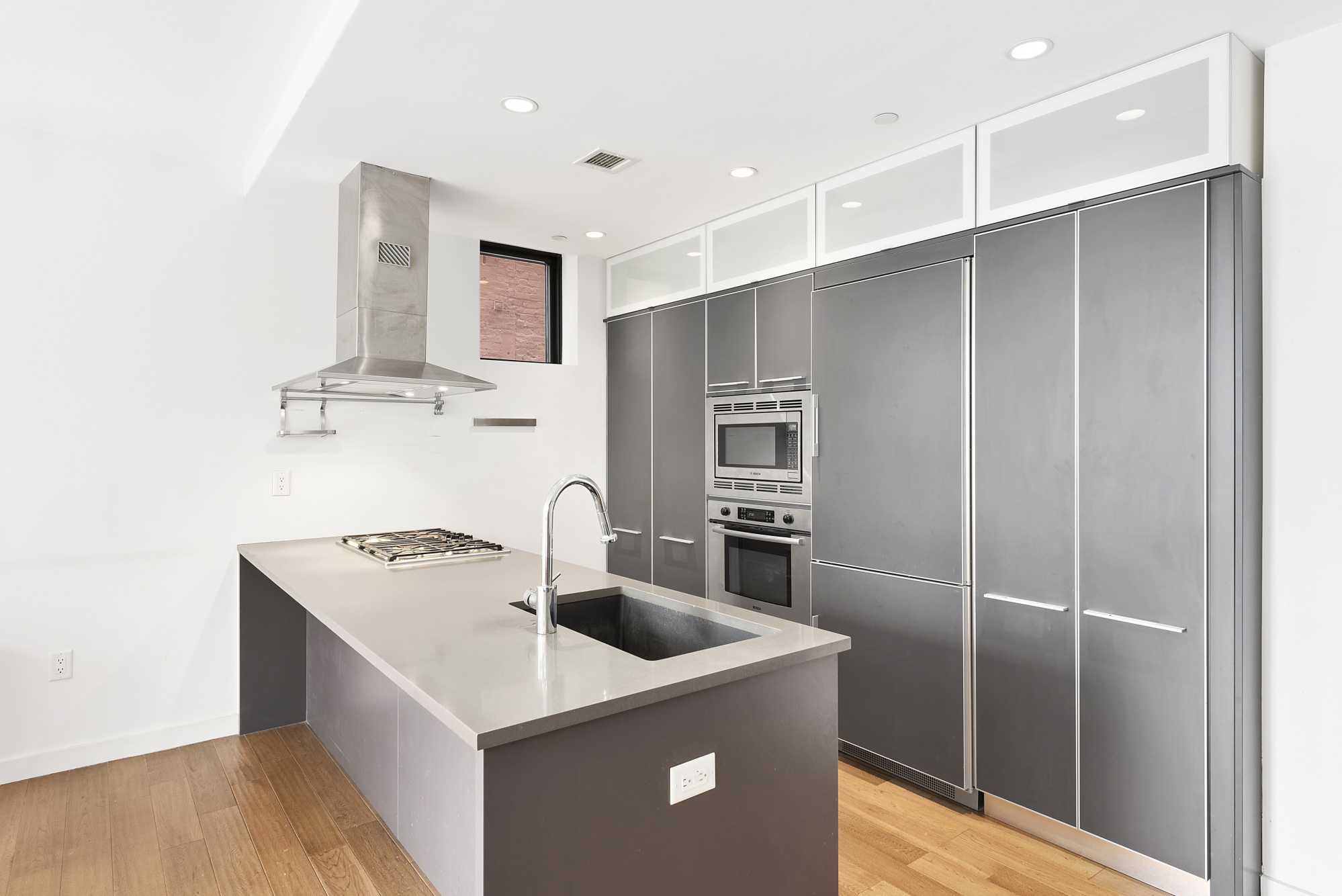 70 Berry Street, Unit 2G Brooklyn, NY 11249 - Photo 4 of 8