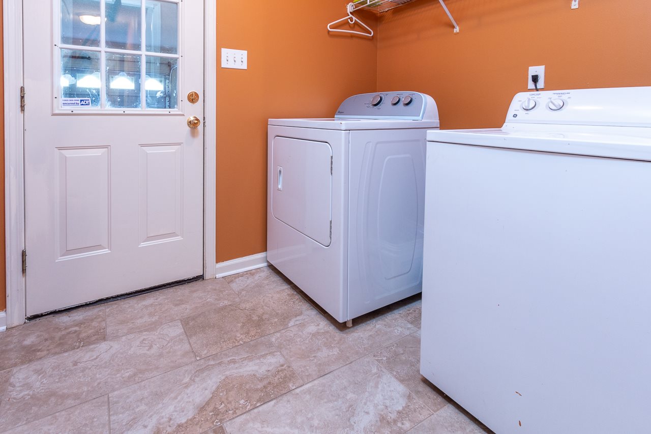 1277 Bridgewater Road Cordova, TN 38018 - Photo 15 of 24 Gallery Image 15