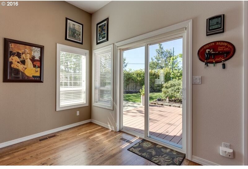 8325 Southwest Sunstone Loop Beaverton, OR 97007 - Photo 15 of 32 Gallery Image 15