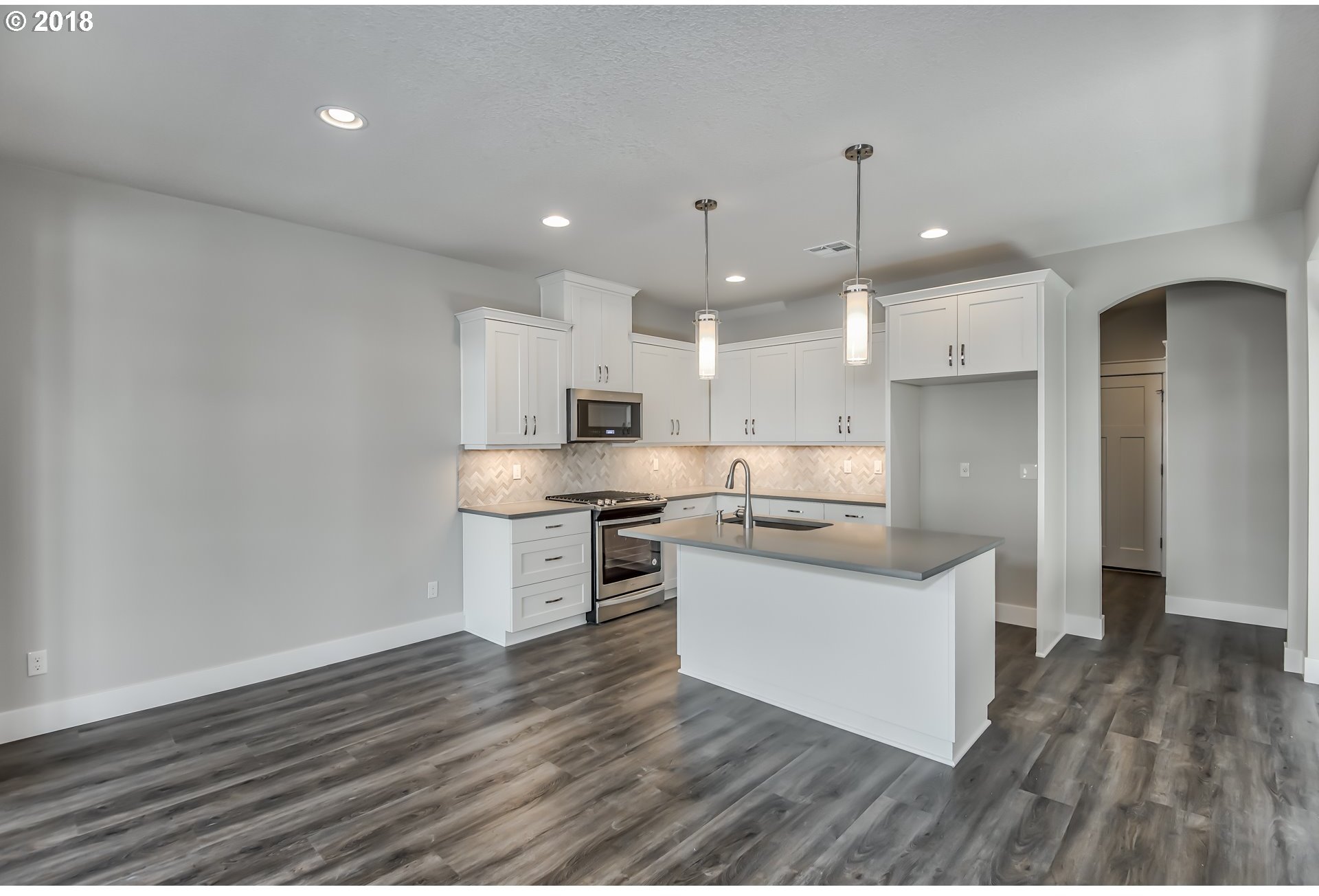 15836 Northwest Brugger Road Portland, OR 97229 - Photo 5 of 16 Gallery Image 5