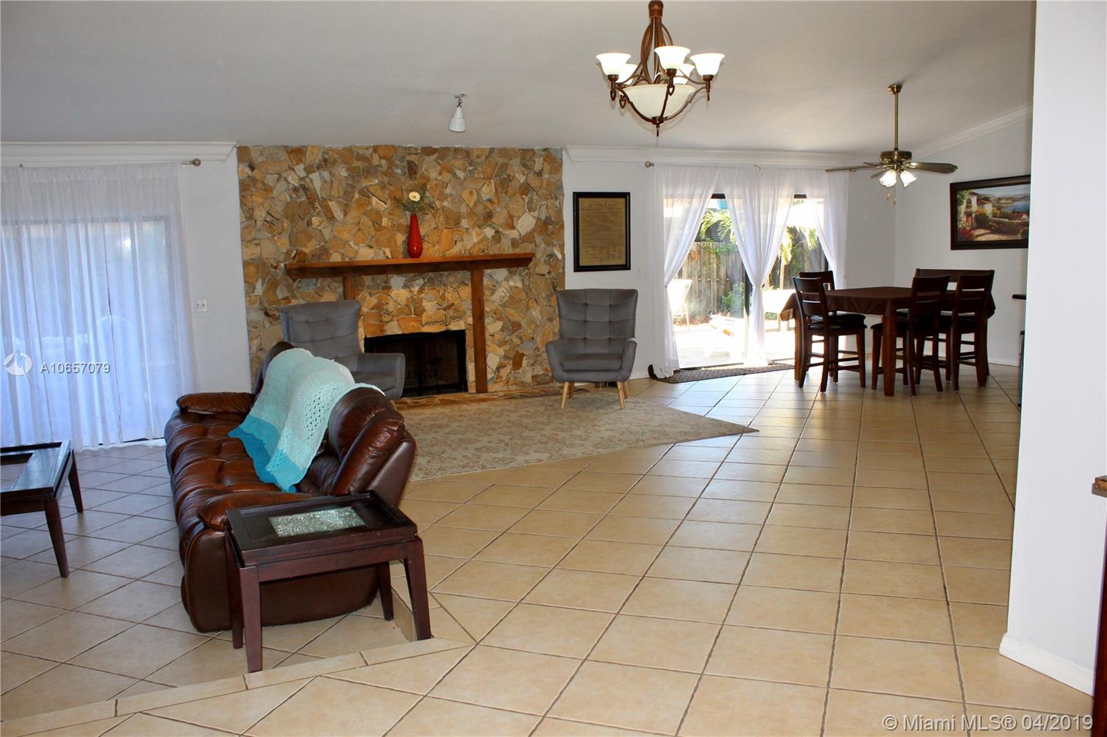 Loggers Run, Boca Raton, FL 33428 Compass