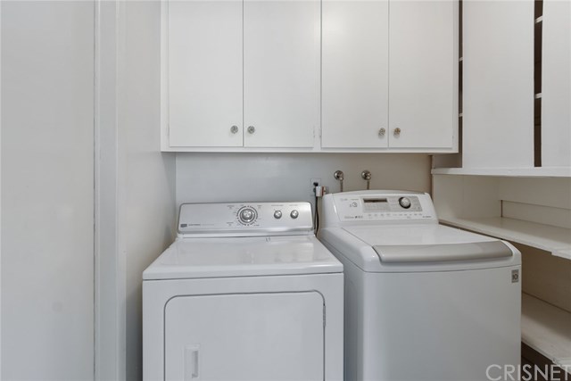 256 Kanan Road Oak Park, CA 91377 - Photo 12 of 14