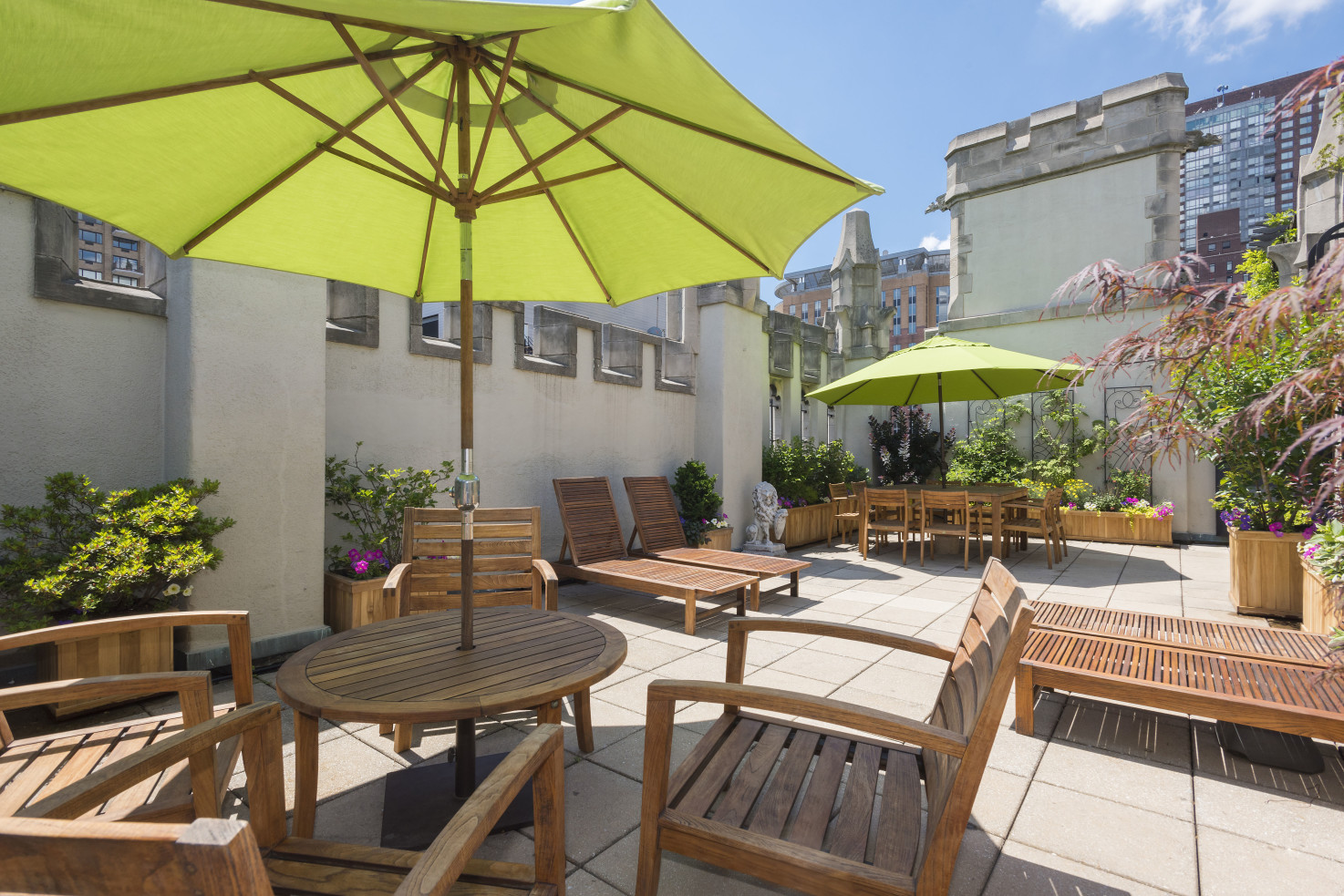 1 West 67th Street, Unit 209 Manhattan, NY 10023 - Photo 4 of 6