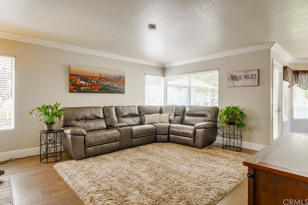 2310 Whiteoak Lane Corona, CA 92882 - Photo 15 of 46