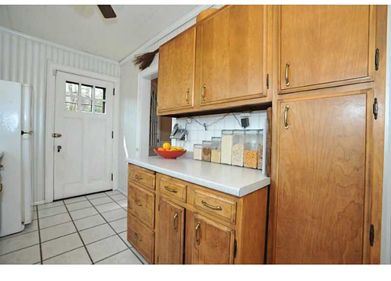 403 Burlington Road Forest Hills, PA 15221 - Photo 7 of 14 Gallery Image 7