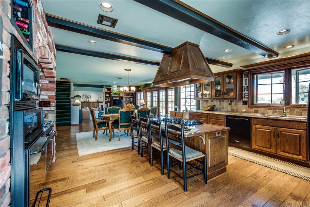 2001 Cypress Point Drive Corona, CA 92882 - Photo 16 of 62