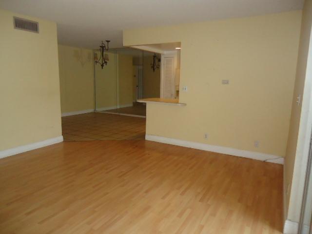 1291 Northwest 13th Street, Unit 352D Boca Raton, FL 33486 - Photo 4 of 10 Gallery Image 4