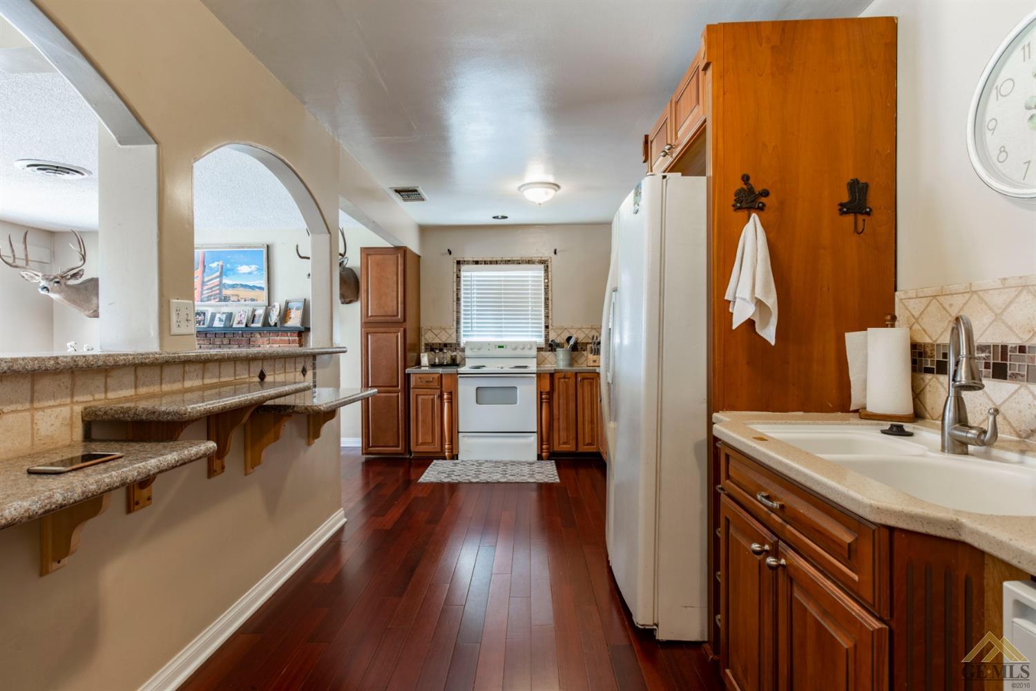 6708 Norris Road Bakersfield, CA 93308 - Photo 5 of 26