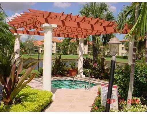 Jacaranda Plantation, FL 33324 - Photo 4 of 14