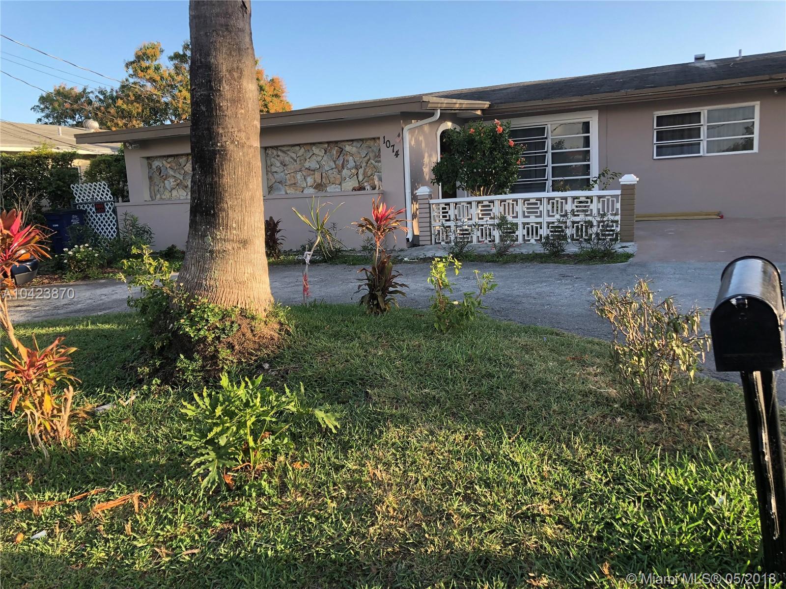 1074 Southwest 2nd Street Hallandale, FL 33009 - Photo 16 of 26