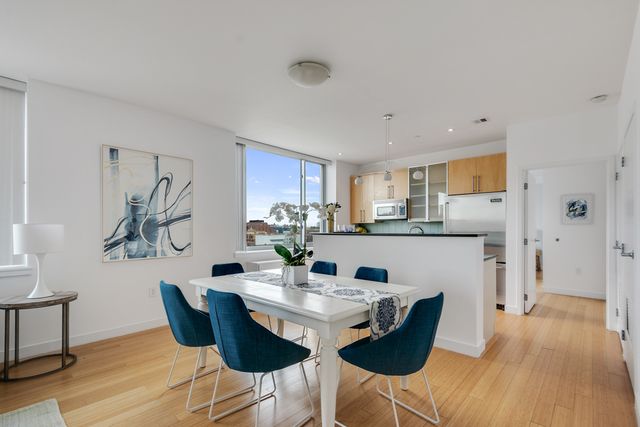 $1,460,000 | 40 West 116th Street, Unit A1007 | Harlem