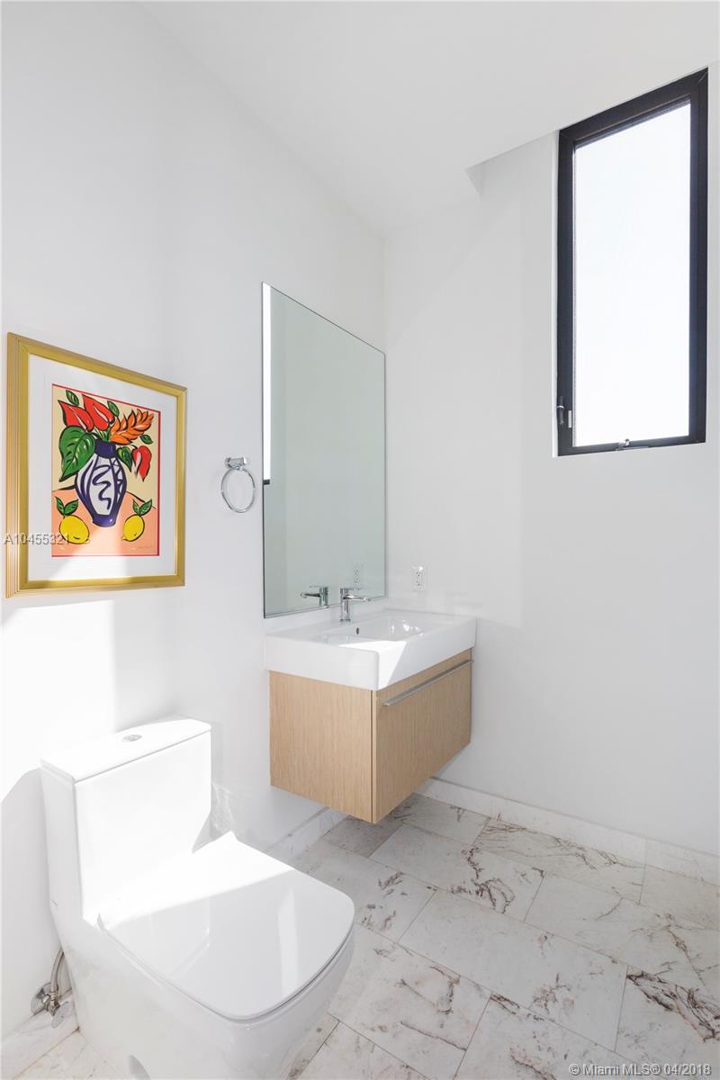 265 Harbor Drive Key Biscayne, FL 33149 - Photo 27 of 36