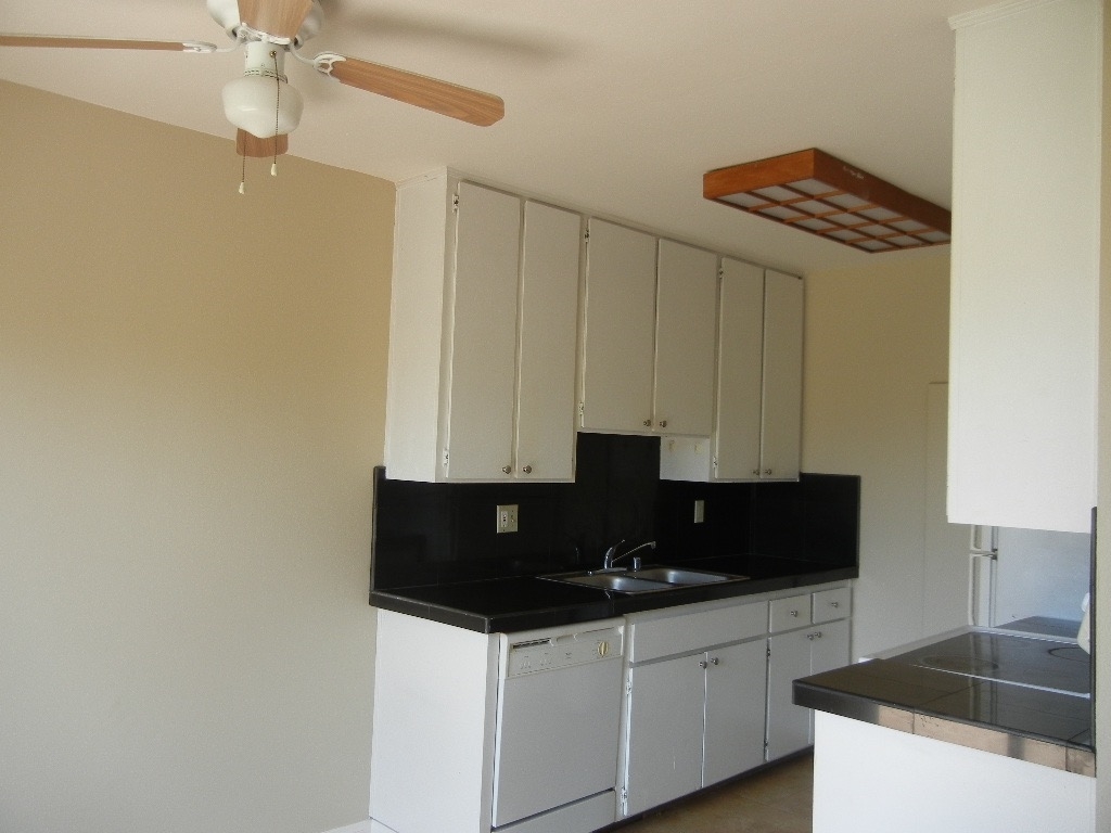804 Regal Road, Unit L6 Encinitas, CA 92024 - Photo 9 of 20