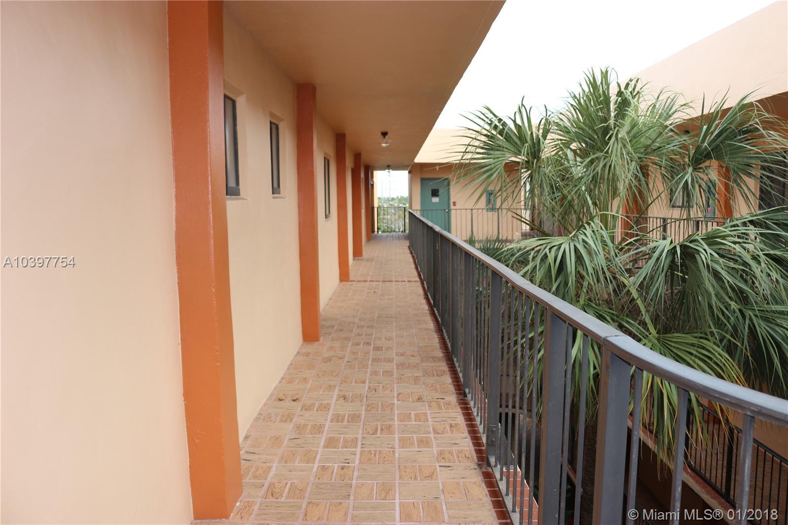 8500 Southwest 133rd Avenue Road, Unit 404 Miami, FL 33183 - Photo 21 of 28