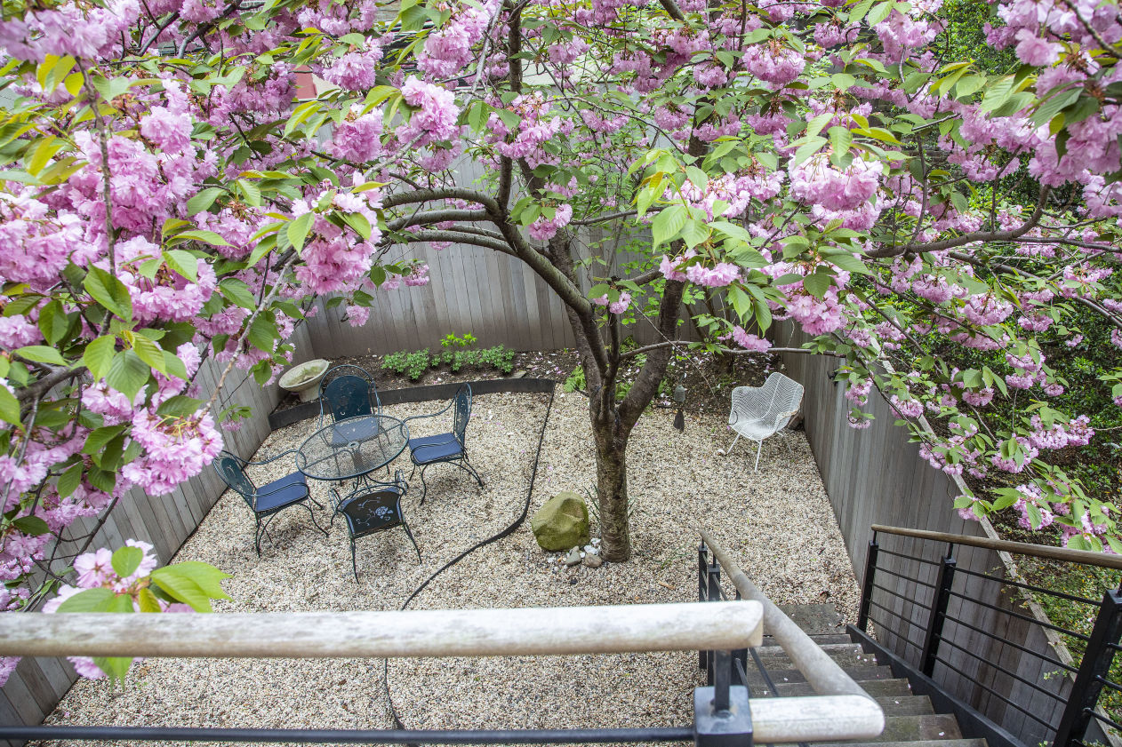 124 Park Place, Unit Upper Triplex Brooklyn, NY 11217 - Photo 14 of 15