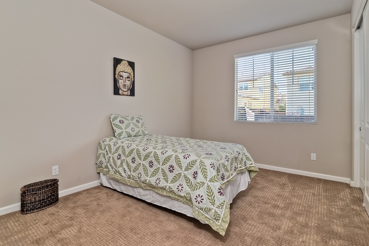 3493 Corte Fortuna Carlsbad, CA 92009 - Photo 16 of 21