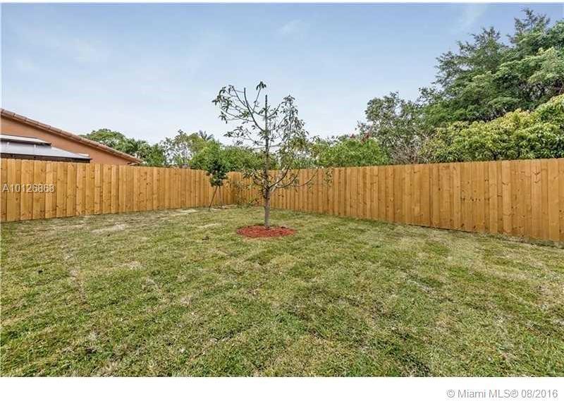 2882 Southwest 37th Court, Unit 2882 Miami, FL 33134 - Photo 16 of 18