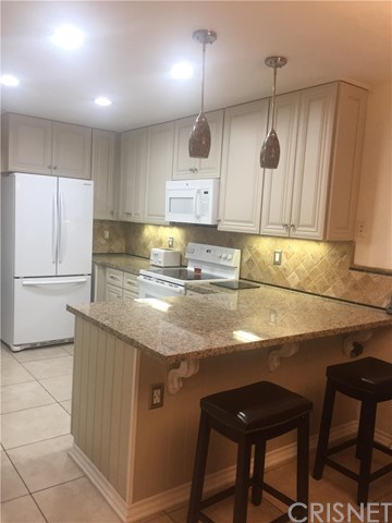 1114 Catlin Street, Unit D Simi Valley, CA 93065 - Photo 7 of 22