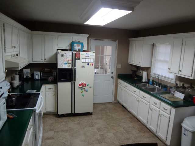 100 County Home Road Savannah, TN 38372 - Photo 2 of 12 Gallery Image 2