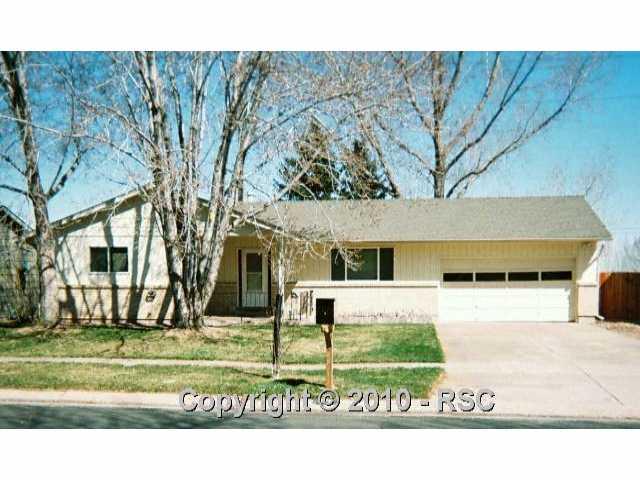 649 Paradise Lane Colorado Springs, CO 80904 - Photo 1 of 13 front, main photo