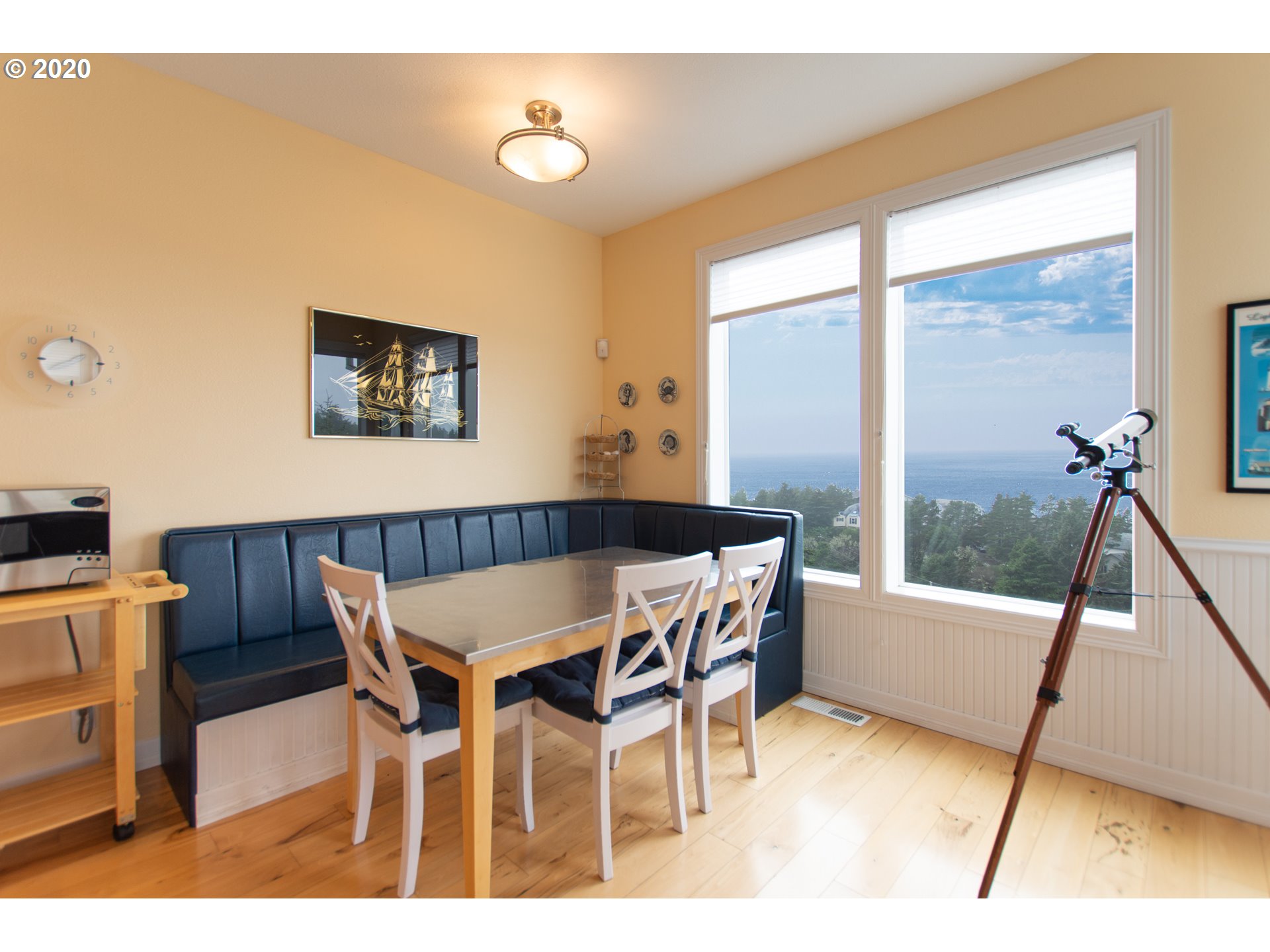 250 Reeder Street Oceanside, OR 97141 - Photo 11 of 32