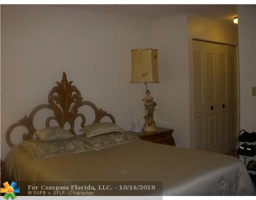 Coral Gate Margate, FL 33063 - Photo 11 of 16