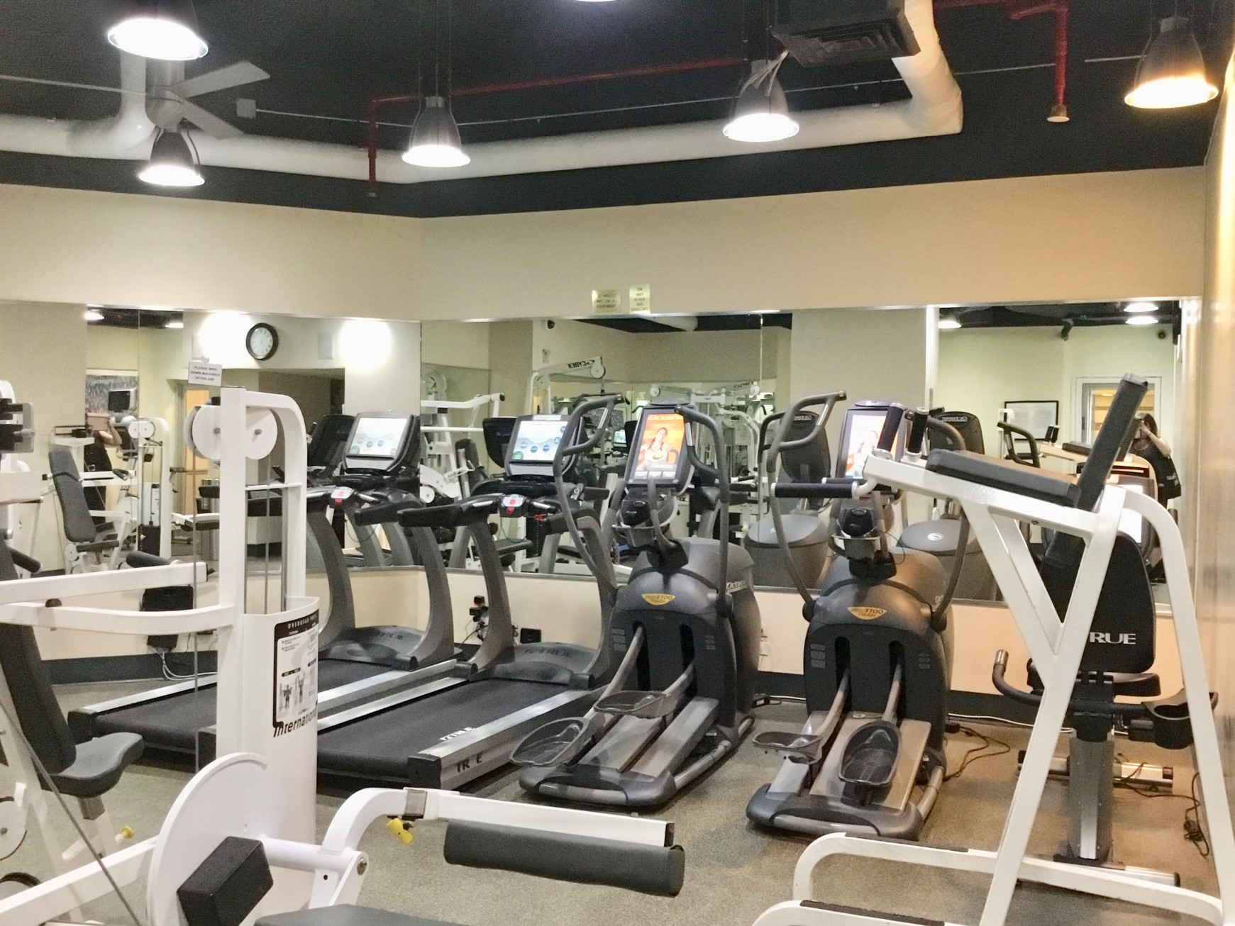 300 East 85th Street, Unit 2302/2303 Manhattan, NY 10028 - Photo 10 of 12