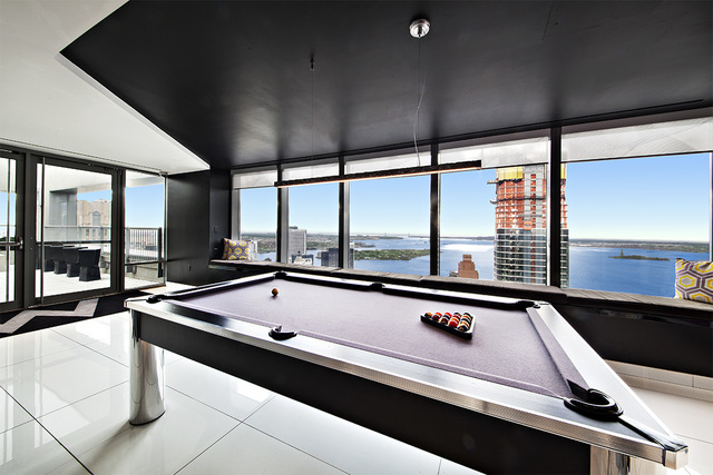 W Residences 123 Washington St, Manhattan, NY 10006 - Photo 7 of 12