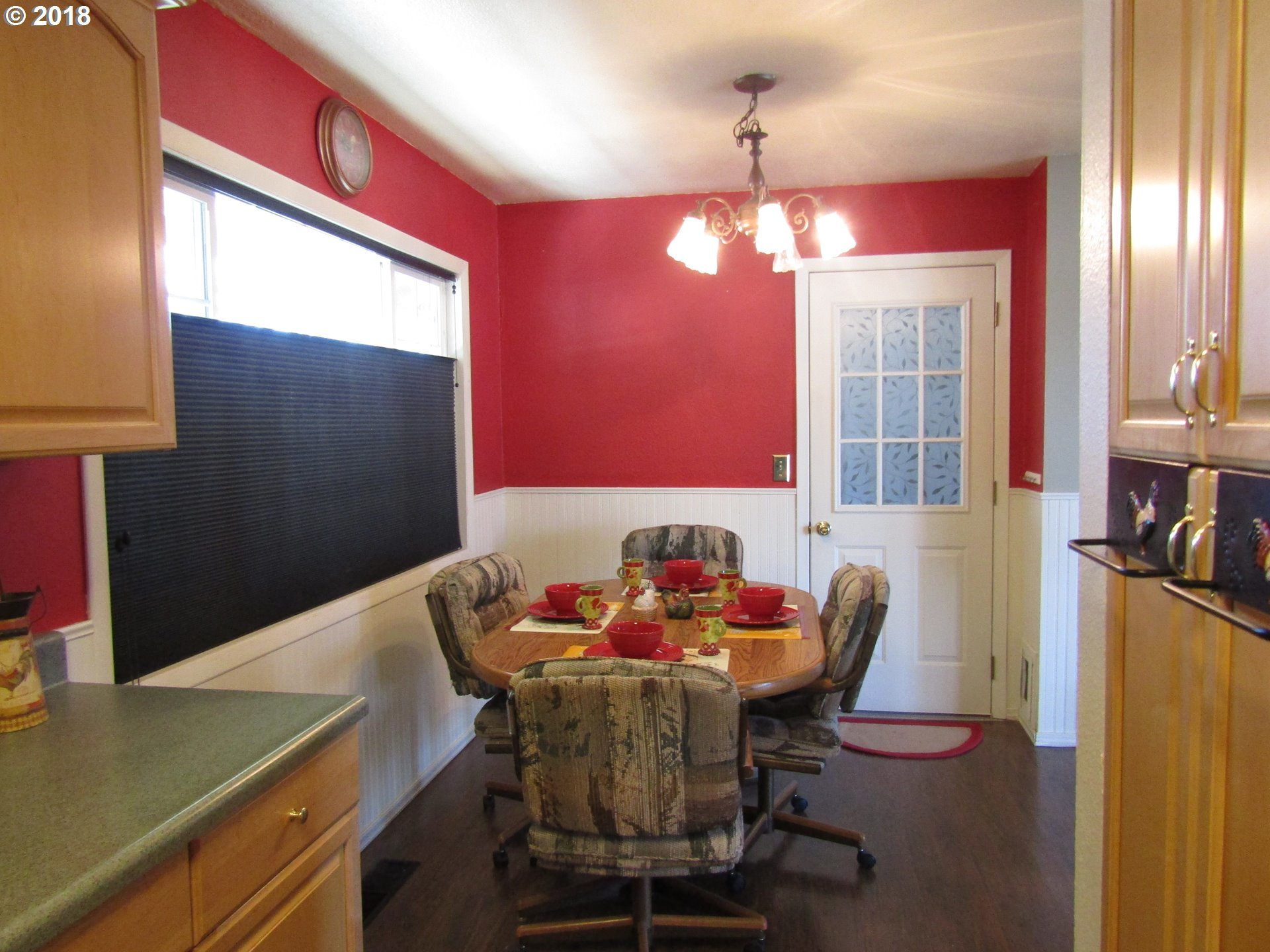 1003 Southwest 33rd Street Pendleton, OR 97801 - Photo 3 of 7