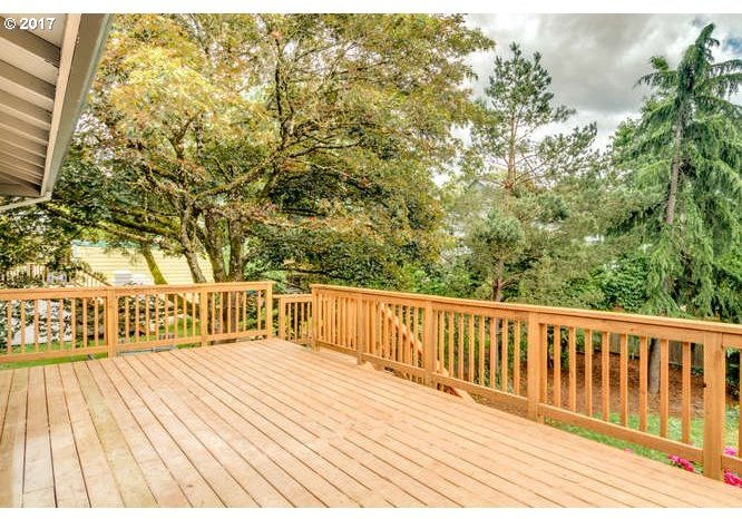 5324 Southwest Cameron Road Portland, OR 97221 - Photo 17 of 32 Gallery Image 17