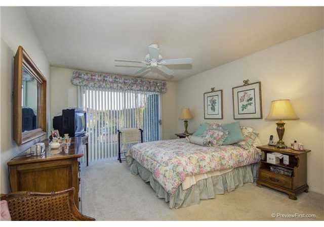 1294 Rue Cap Ferrat Lake San Marcos, CA 92078 - Photo 10 of 24 Gallery Image 10