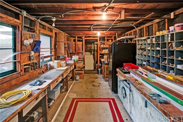 10508 Redmont Avenue Tujunga, CA 91042 - Photo 22 of 23