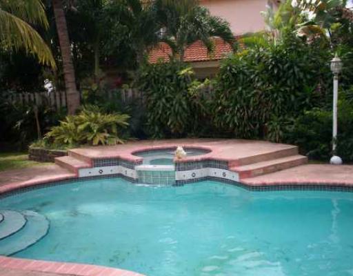 16672 Southwest 92nd Street Miami, FL 33196 - Photo 8 of 16