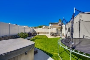 10043 Pinewood View Santee, CA 92071 - Photo 23 of 25 Gallery Image 23