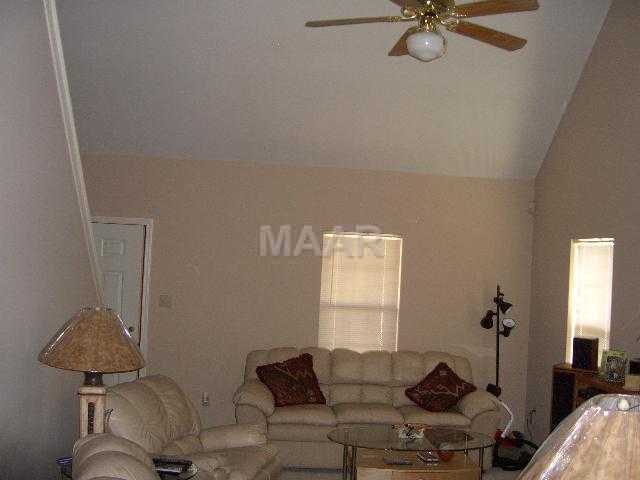 5385 Ragan Ridge Drive Memphis, TN 38141 - Photo 2 of 8 Large Great Room